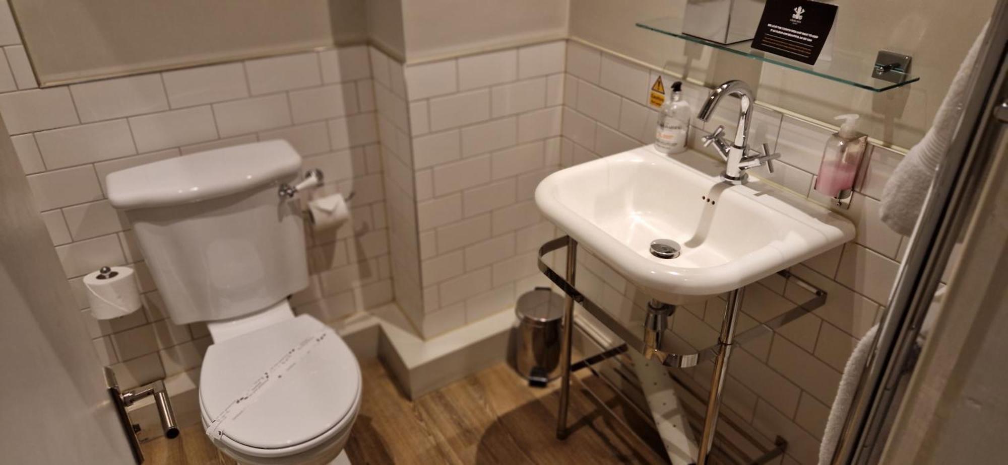The Cross-Keys Hotel Knutsford Εξωτερικό φωτογραφία