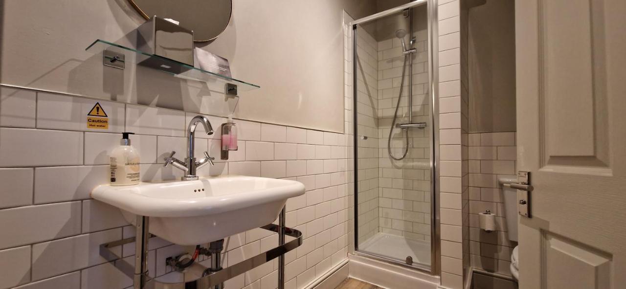 The Cross-Keys Hotel Knutsford Εξωτερικό φωτογραφία
