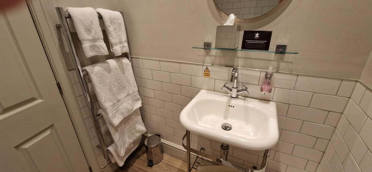 The Cross-Keys Hotel Knutsford Εξωτερικό φωτογραφία